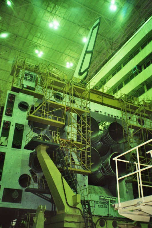 MIK-112_4.Saal 045_37_Energija-Buran-Heck.JPG