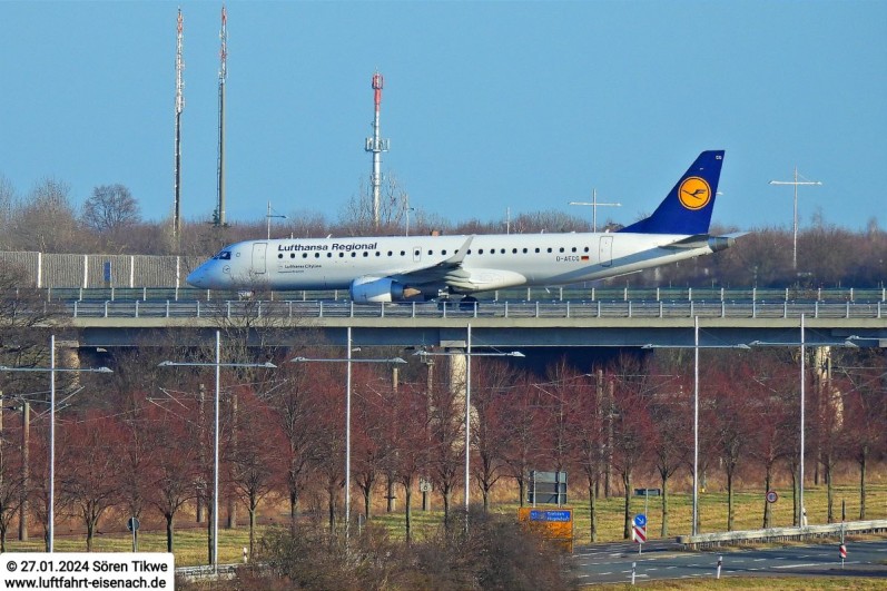 erj-190 (2).jpg