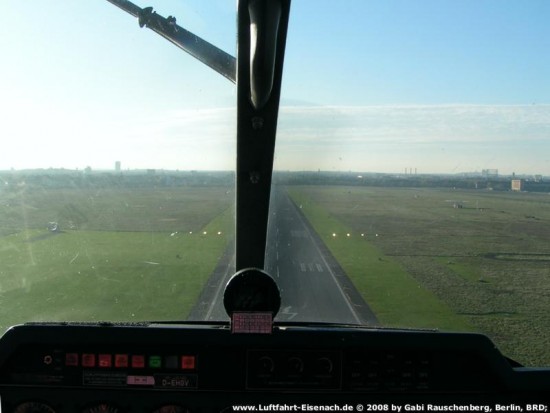Anflug-Tempelhof-Okober-2008_Web_G-Rauschenberg_Bild-1.jpg
