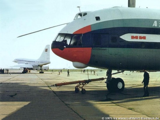 CCCP-68001_TU-144_SXF-13-17061971_Nr-6_B-Bauer_W.jpg