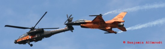 009 Apache F-16.jpg