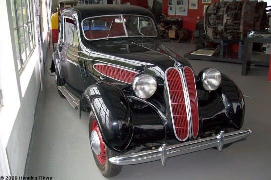 BMW-321-2_Werknr-106441_AWE-O2_EA-06062009_H-Tikwe_12_W.jpg (102 KiB) 4026 mal betrachtet BMW-321-2_Werknr-106441_AWE-O2_EA-06062009_H-Tikwe_12_W.jpg