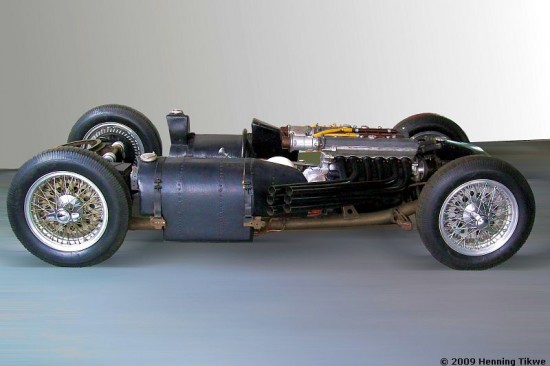AWE-R3-1955-Chassis_AWE-O2_EA-24052009_H-Tikwe_9_W.jpg (88.95 KiB) 4010 mal betrachtet AWE-R3-1955-Chassis_AWE-O2_EA-24052009_H-Tikwe_9_W.jpg