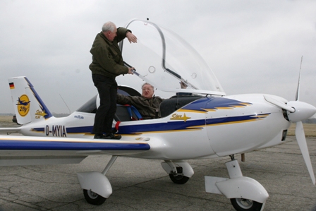 Wieder im Flugzeug.jpg