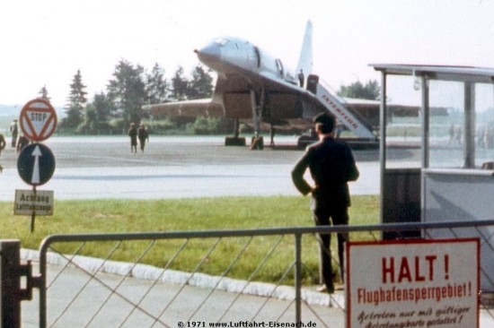 CCCP-68001_TU-144_SXF-17061971_B-Bauer_15_R.jpg