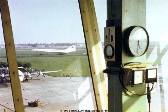 CCCP-68001_TU-144_SXF-17061971_B-Bauer_05_R.jpg