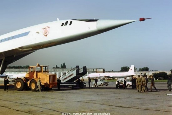 CCCP-68001_TU-144_SXF-17061971_B-Bauer_12_R.jpg