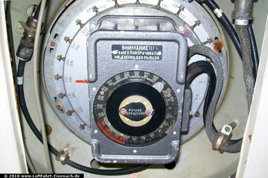 DDR-SCZ_TU-134_IF_Merseburg-03082010_H-Tikwe_25_W.jpg (121.8 KiB) 5212 mal betrachtet DDR-SCZ_TU-134_IF_Merseburg-03082010_H-Tikwe_25_W.jpg