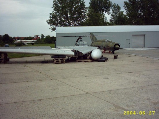 mig21 829 2004 02.jpg