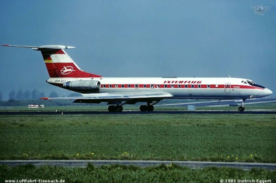 DDR-SCT_TU-134a_IF_AMS-05-1982_D-Eggert_01_W.jpg