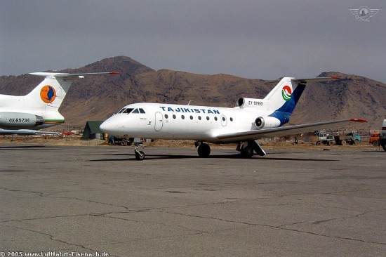EY-87963_Jak-40_Tajikistan-Airlines_Kabul_N-Eichhorn_01_W.jpg