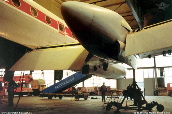 D-AOBF_TU-134a_IF_SXF-10101991_M-Kissel_01_W.jpg