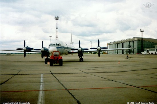 D-AOAS_(DDR-STM)_Berline_SXF-1992_H-Sander_05_W.jpg