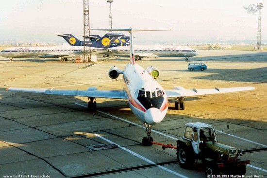 D-AOBF_TU-134A_IF_SXF-15101991_M-Kissel_02_W.jpg