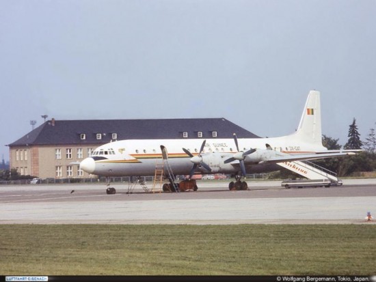 3X-GTX_Air-Guinee_IL-18_W-Bergemann_Bild-1_Web.jpg