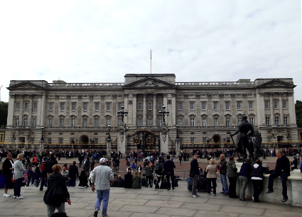 London Buckingham Palace.JPG