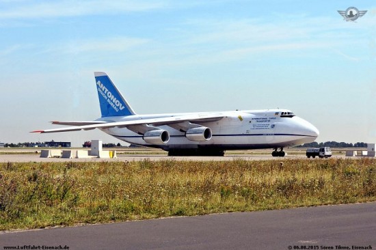 UR-82072_AN-124-100_ASTC_LEJ-06082015_S-Tikwe_01_O.jpg