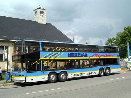 k-Neoplan Megashuttle.JPG