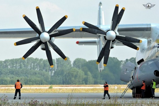 UR-09307_AN-22A_ADB_LEJ-16072016_S-Tikwe_15_W.jpg