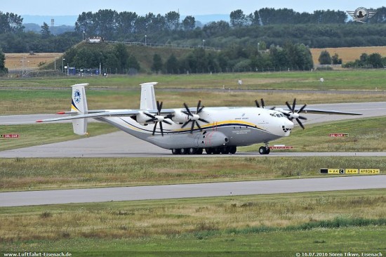 UR-09307_AN-22A_ADB_LEJ-16072016_S-Tikwe_57_W.jpg