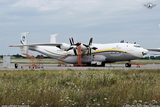 UR-09307_AN-22A_ADB_LEJ-16072016_S-Tikwe_64_W.jpg
