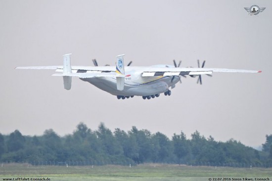 UR-09307_AN-22A_ADB_LEJ-22072016_S-Tikwe_22_W.jpg