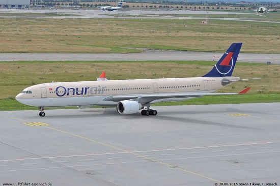 TC-OCA_A330-322_Onur-Air_LEJ-30062016_S-Tikwe_01_W.jpg