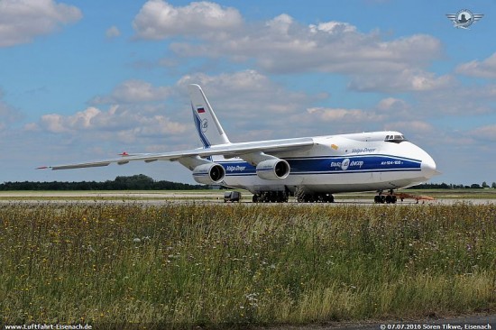 RA-82042_AN-124-100_VDA_LEJ-07072016_S-Tikwe_01_W.jpg