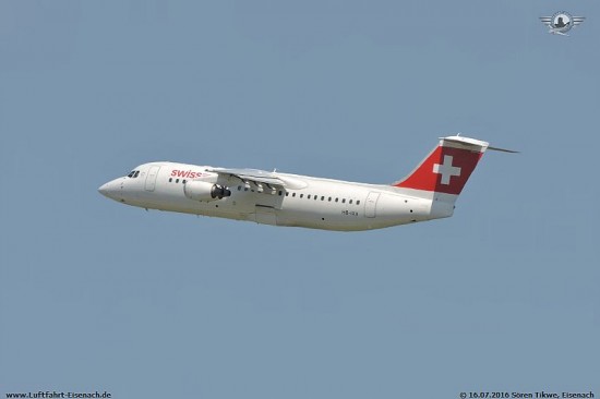 HB-IXV_Avro-RJ100_Swiss_LEJ-16072016_S-Tikwe_01_W.jpg