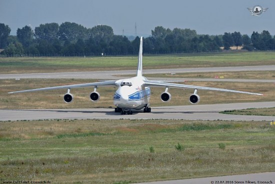 RA-82081_AN-124-100_VDA_LEJ-22072016_S-Tikwe_09_W.jpg