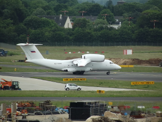 Antonov An-74D RA-74048 (2).JPG