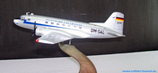 LufthansaDM-SAL.jpg