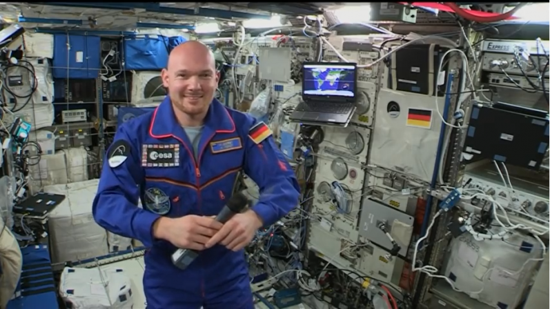 Astro-Alex livcall.png