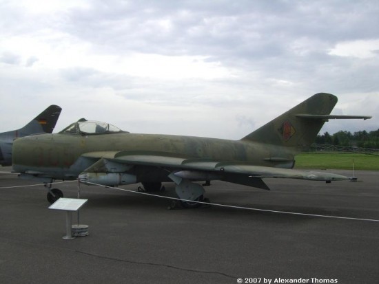 MiG-17_NVA_Gatow-12052007_-2_A-Thomas_W.jpg