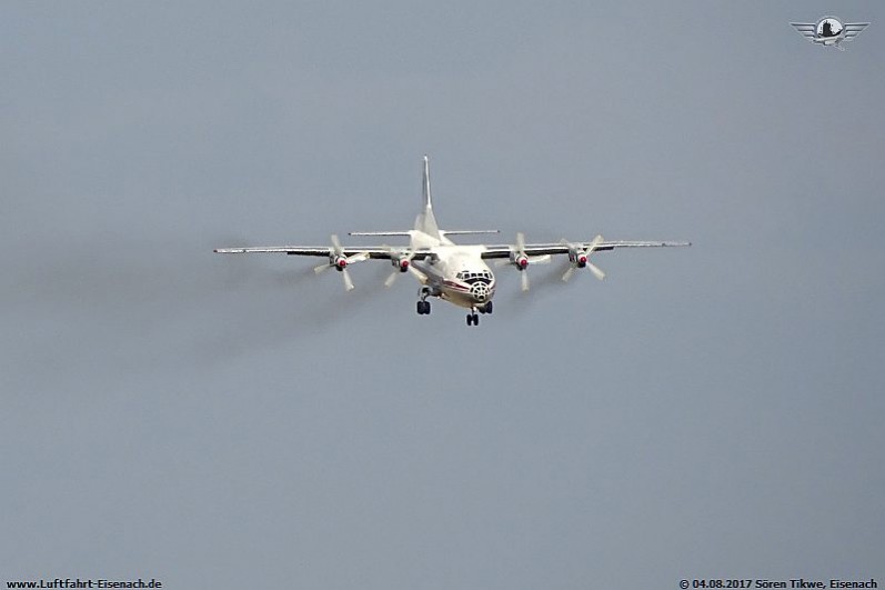 UR-CGW_AN-12BP_Ukraine-Air-Alliance_LEJ-04082017_S-Tikwe_02_W.jpg